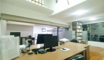 Sala comercial 92m2 em Vila Nova Conceição !