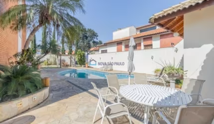 Sobrado Jardim da Saúde 3 Suítes e piscina