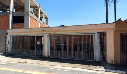 Casa  à venda em São Judas com 4 quartos e 4 vagas de garagem.