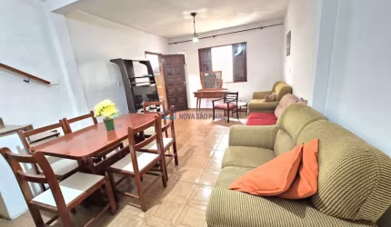Amplo sobrado a venda na Vila Santa Catarina