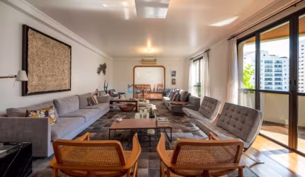 Apartamento na Vila Nova Conceiçao com 377m², com 03 suites
