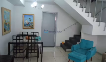 Casa de condominio próximo ao Metrô Saúde