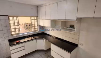 Sobrado Brooklin, 2 Dormitorios, Suite, 2 vagas ! Local nobre.