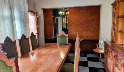 Sobrado à venda, 4 quartos, na Vila da Saúde