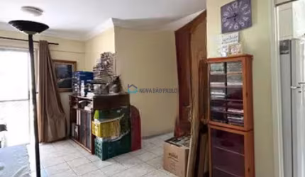 Apartamento 2 dormitorio - Chácara Inglesa. Metrô Praça da Arvore