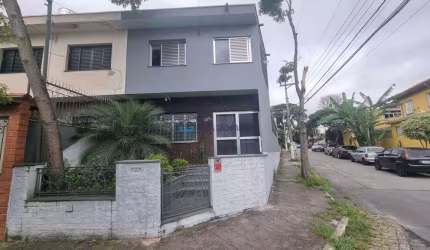 Sobrado cômodos grandes,4Dts, suíte, 4wc,terraço enorme, 3 vagas ! Bosque da Saúde!