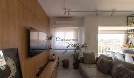Apartamento com 1 Quarto e 2 banheiros - Alto de Pinheiros