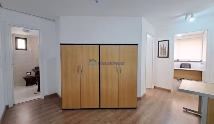 Conjunto Comercial à venda na Vila Clementino de 43 m²