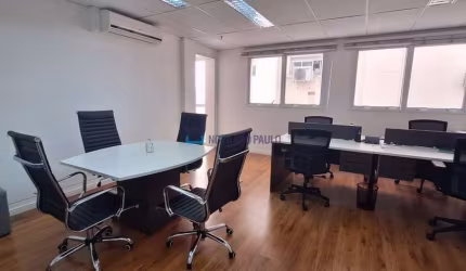 Sala comercial com sacada