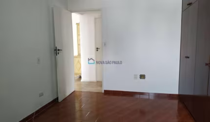 Apartamento com 02 Dormitórios próximo ao Metrô Saúde