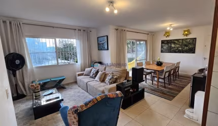 Apartamento de 3 Dormitórios com Suíte e 2 Vagas - Campo Belo - São Paulo/SP