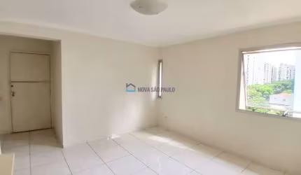 Apartamento à Venda, Moema Pássaros, 2 Dormitórios, 1 vaga, 54 m²