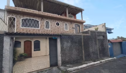 Sobrado 3 dorm,  2 vagas - Vila do encontro