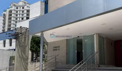 Conjunto comercial de 60m² na região da Aclimação.