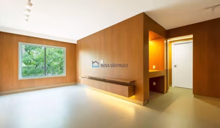 Apartamento no Itaim Bibi com 3 dormitórios