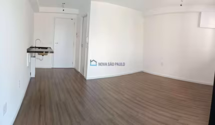 Studio 26m² - 140 metros do Metrô Saúde