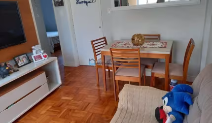 Apartamento 2 quartos, próximo ao metrô.