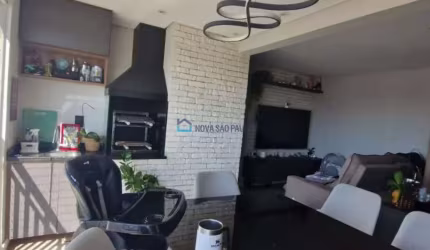 Apartamento pertinho do metrô Saúde com varanda gourmet e 2 vagas de garagem!
