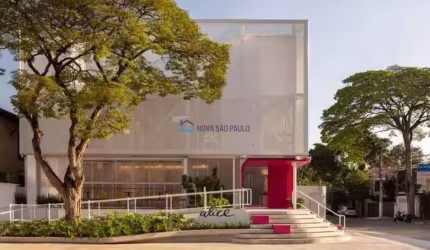 Prédio Comercial  Reformado á Venda na Av. Dos Eucaliptos- Moema