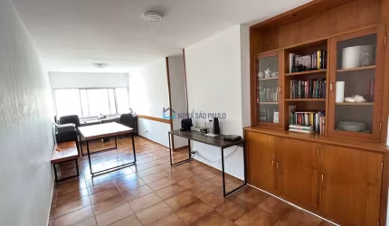 Apartamento à Venda com 3 Quartos e 1 Vaga, 70 m² (SAÚDE)