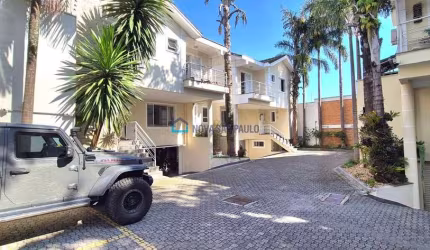 Casa no Planalto Paulista condomínio fechado 4 suítes, 4 vagas e Lazer. Estuda permuta Parcial