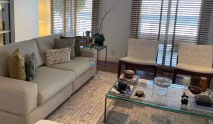 Apartamento 275m² - Moema - 4 Vagas