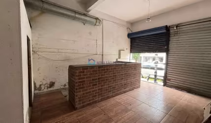 Predio Comercial Salão e 4 casas