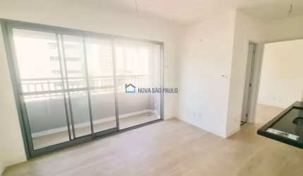 Apartamento a Venda, Metrô Saúde