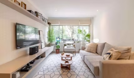 Apartamento à venda no Paraíso com 2 quartos e 1 vaga de garagem.
