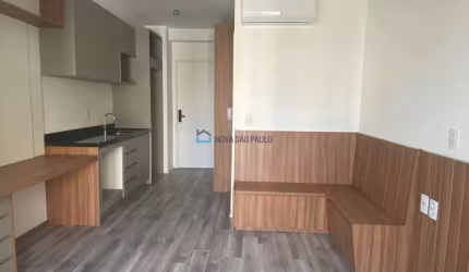 Studio na Vila Nova Conceição| nunca habitado| Armários planejados| 25 m²