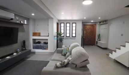 Sobrado modernizado de 3 dormitórios com 141m²