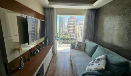 Apartamento a venda Vila Olímpia. 2 dormitórios. 1 vaga. Vago.
