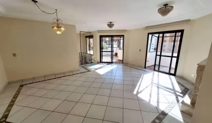 Apartamento duplex em Jardim Vila Mariana, vago, 4 dormitórios e 3 vagas com depósito .