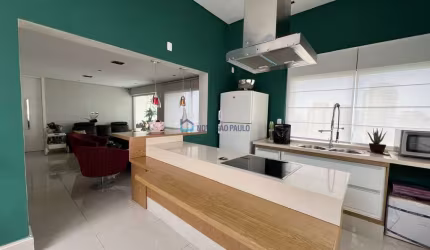 Cobertura, Vila Mariana,  03 suítes, 04 vagas, sala para vários ambientes