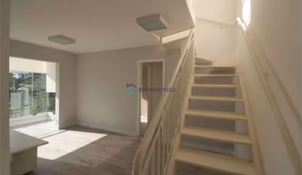 Cobertura/ Metrô São Judas/ 84 m² / 2 vagas/ + depósito privativo