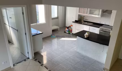 Apartamento Duplex 3 dormitórios entre os metrôs São Judas e Conceição.