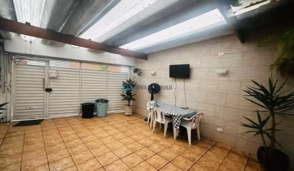 Terreno com casa à venda na Rua Professor Aprígio Gonzaga, próxima ao metrô com 190m²