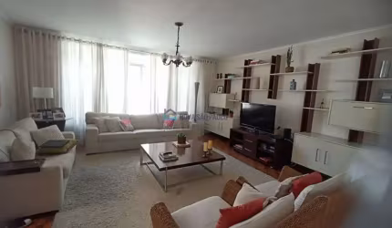 Casa Sobrado Residencial 320m² - 04 quartos - 3 vagas - próx. Metrô Hospital São Paulo - Linha Lilás