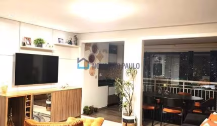 Apartamento 3 Dormitórios e 2 Vagas à Venda na Vila Gumercindo