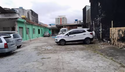 Terreno plano, próximo metrô Jabaquara, escolas, bancos, supermercados, terminal de ônibus.