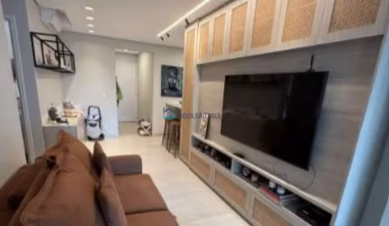 Apartamento Cerqueira César com 74m² - 1 vaga de garagem!  Próximo à Av. Paulista