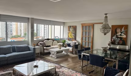 Cobertura decorada na Saúde 3 quartos, suíte e 2 vagas, piscina e churrasqueira!