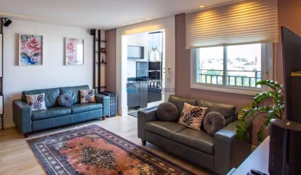 Apartamento à Venda na Saúde com 2 Dormitórios (1 Suíte), Varanda Gourmet, 2 Vagas