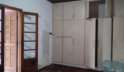 Prédio Residencial  / Cambuci