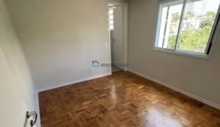 Apartamento Vila Mariana, 2 dormitorios, 600 metros do Parque da Aclimação