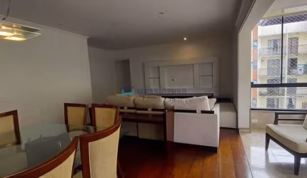 Apartamento 133m² de área útil, 4 dormitórios, 2 vagas.