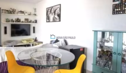 Apartamento de 2 dormitórios próximo ao metrô Saúde!