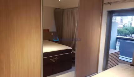 Apartamento tipo Studio com sacada, alto padrão na Praça República