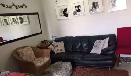 Apartamento no Ipiranga com 3 domitórios e 5 vagas.