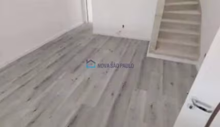 Sobrado com 3 dormitórios, suite, 110au,  Campo Belo.